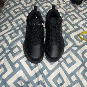 New Balance Men's Black Sneakers